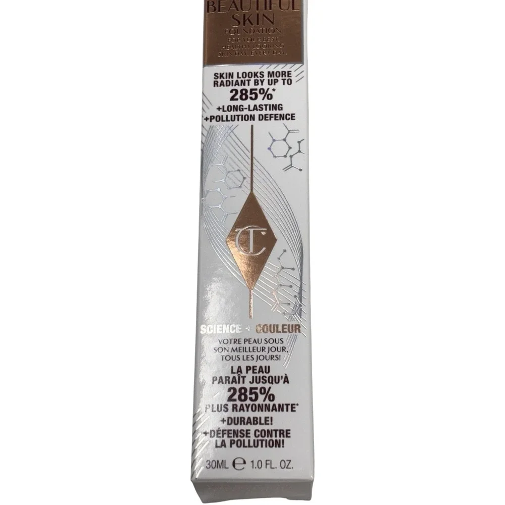 Charlotte‎ Tilbury Beautiful Skin Foundation 8 Neutral 30ml Medium Coverage Glow